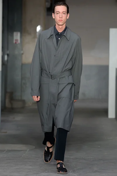 Look 34